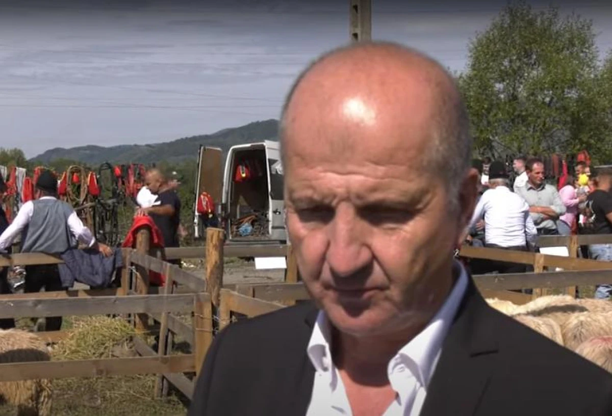 Fraudă cu fonduri europene în județul Arad. Cel mai mare crescător de ovine din România a fost reținut