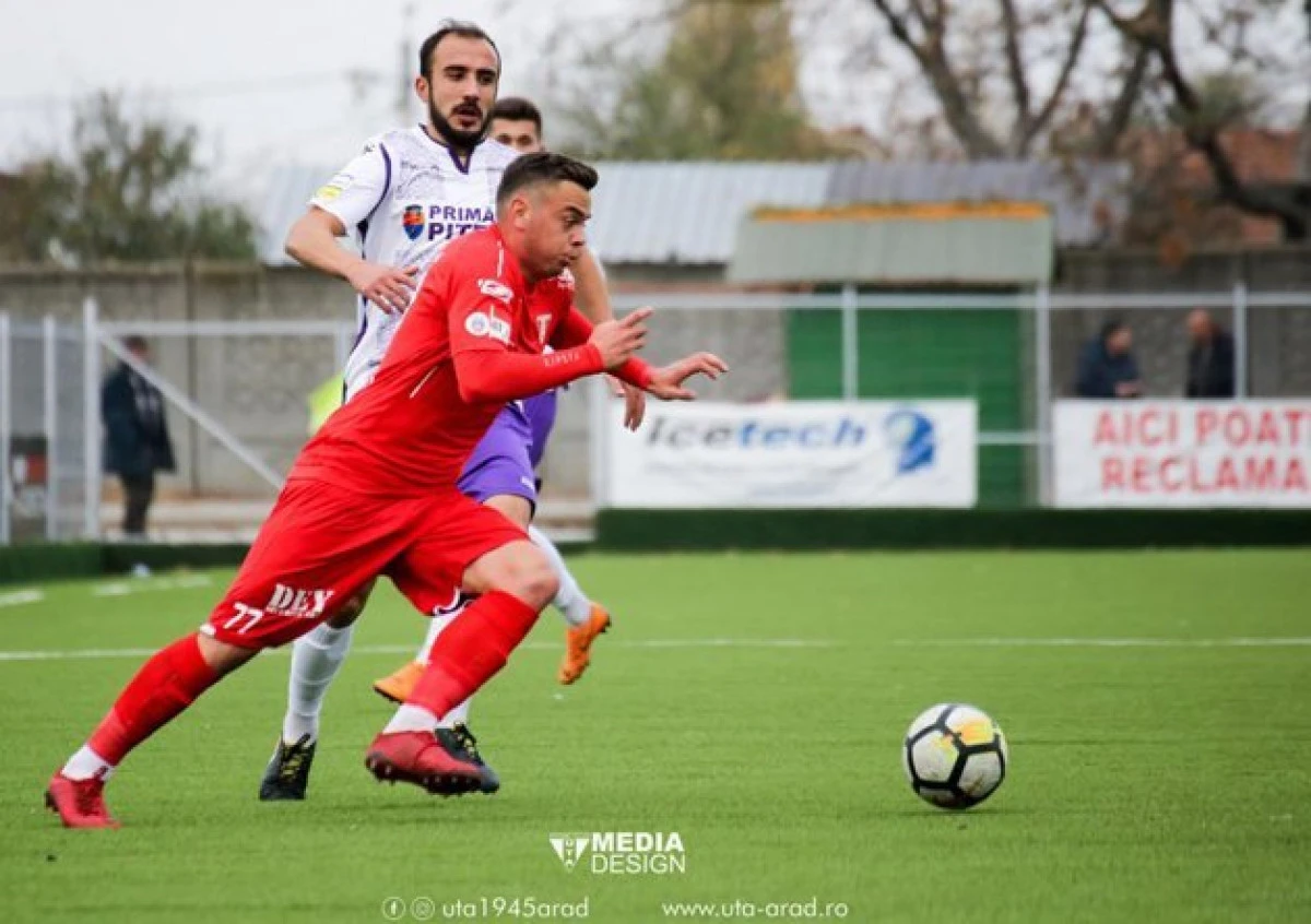 Fugărit sezonul trecut de Ionuţ Popa, Janos revine în Liga a II-a