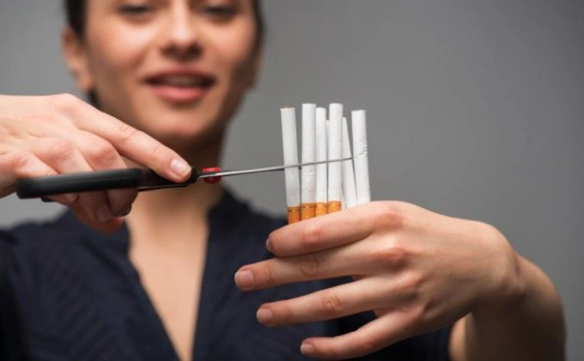 FUMATUL INTERZIS! AFLA LISTA LOCURILOR IN CARE NU MAI AI VOIE SA FUMEZI DE MAINE