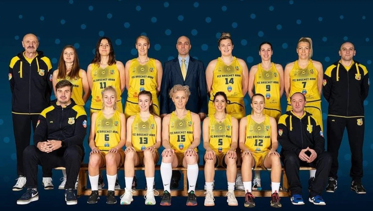 "Galben-albastrele" joacă duminică, după aproape un an de pauză, un meci oficial la Arad!