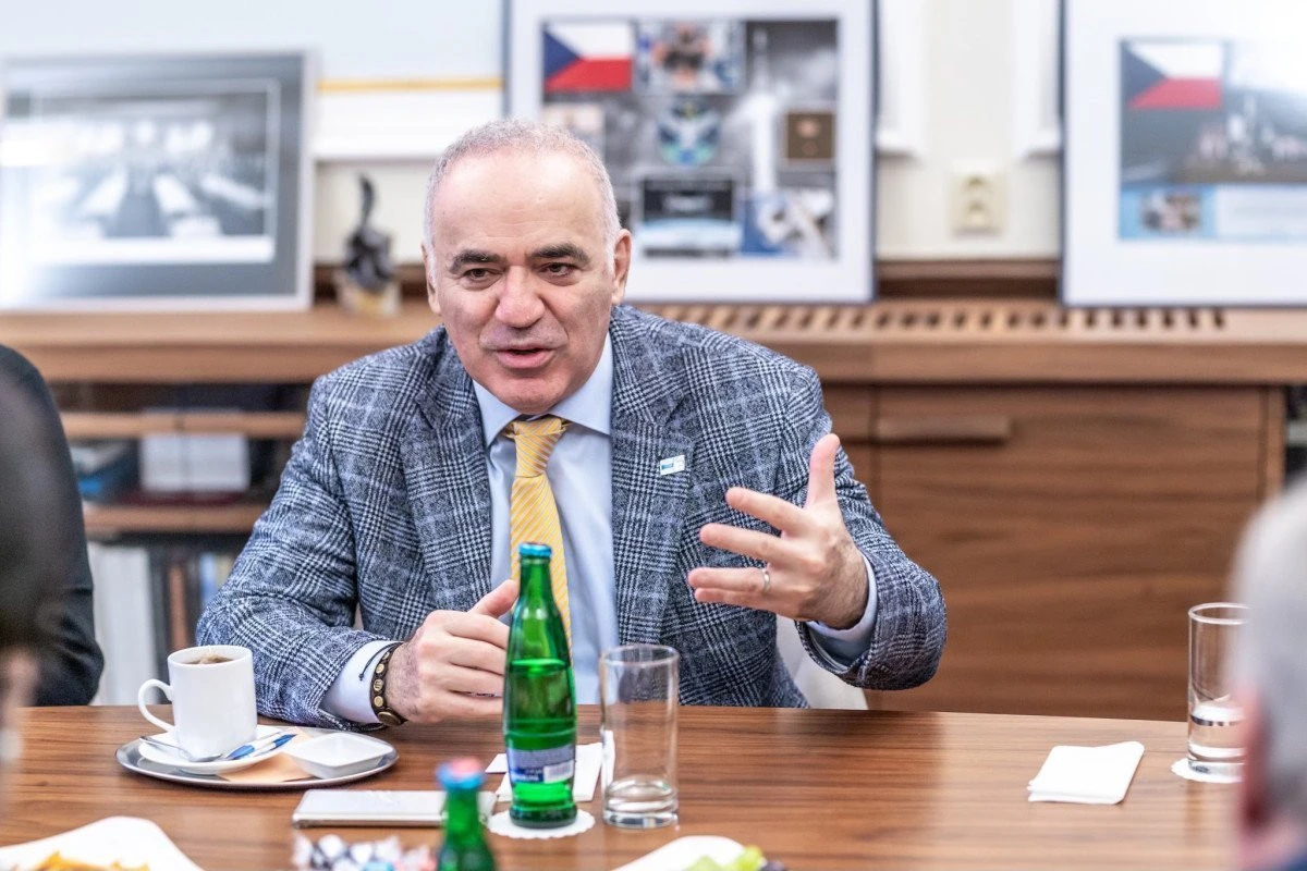 Garry Kasparov: Kremlinul nu înţelege decât de forţă