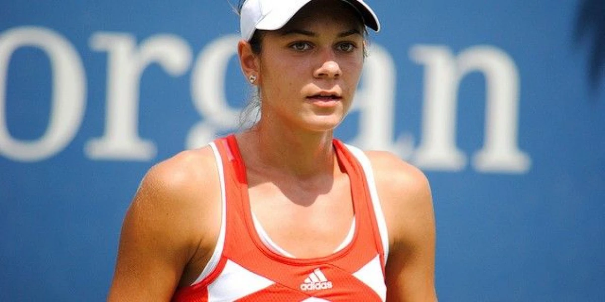 GENIE RIDICULIZATA DE ANDREEA MITU. SPERAM CA DULGHERU SA ADUCA VICTORIA IN FEDCUP