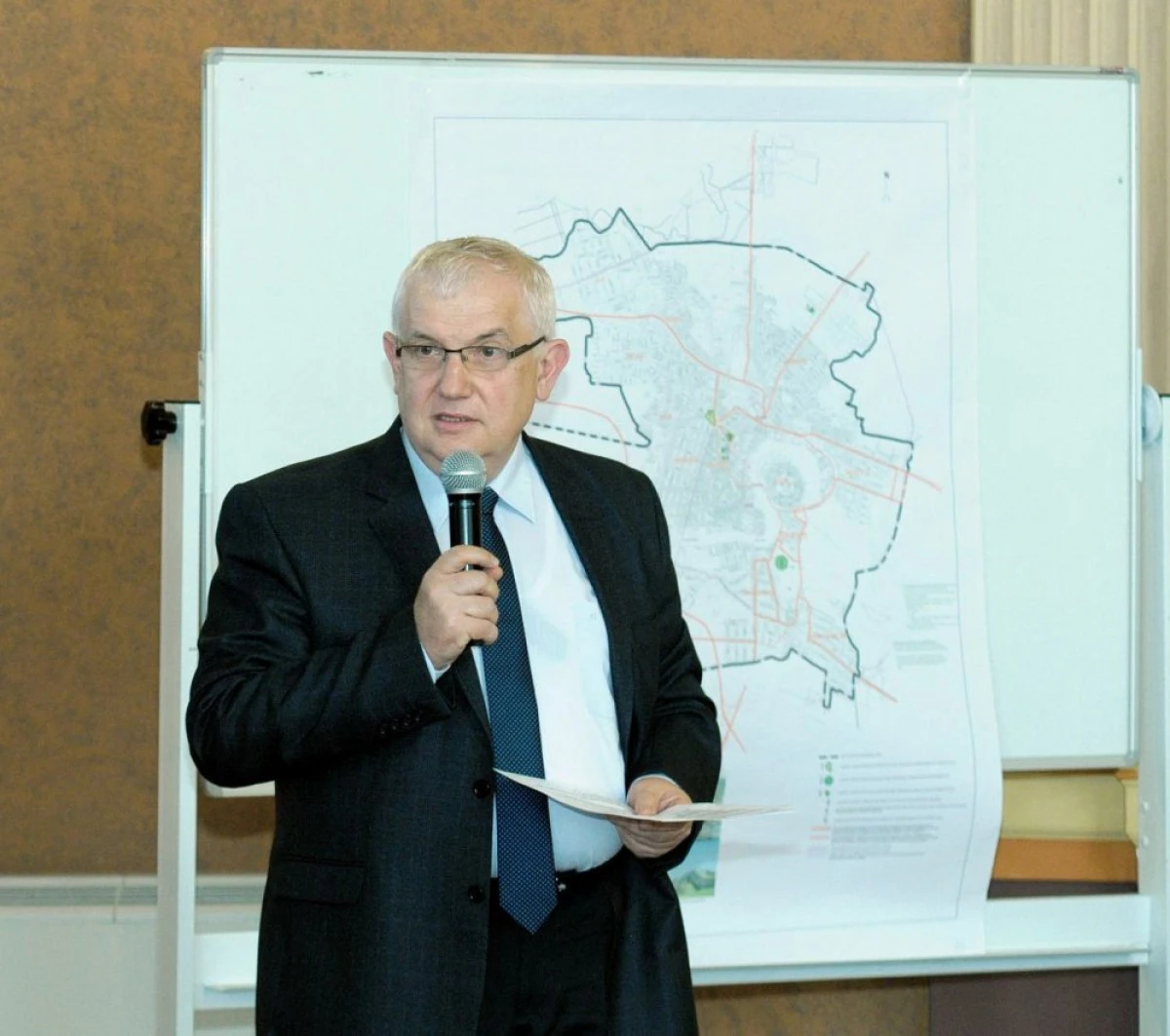 GHEORGHE FURĂU: CONSTRUCȚIA NOULUI MATERN TREBUIE SĂ FIE MAI PRESUS DE INTERESELE POLITICE