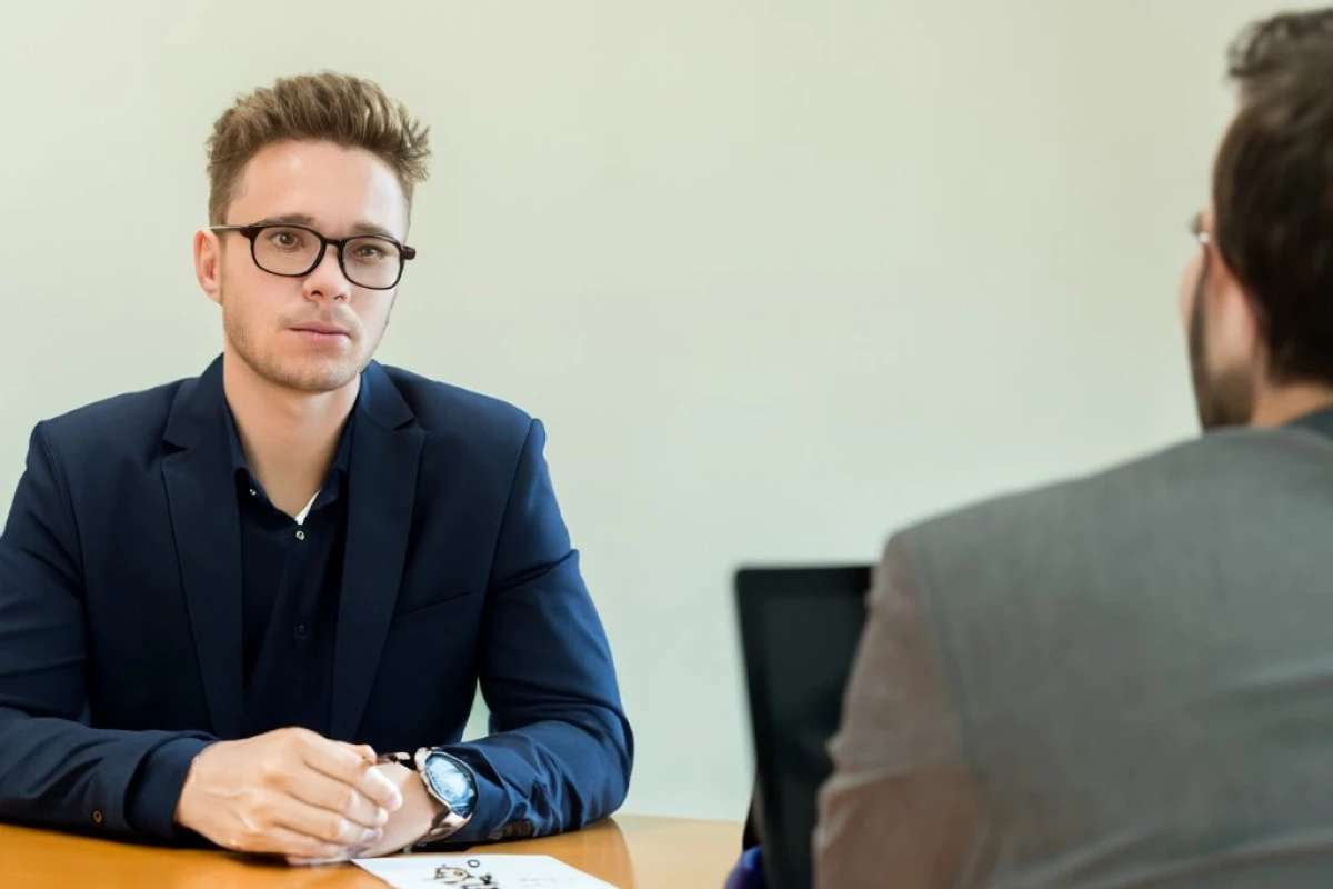 Ghidul complet pentru a-ți găsi un job în 2024: Strategii eficiente și sfaturi practice