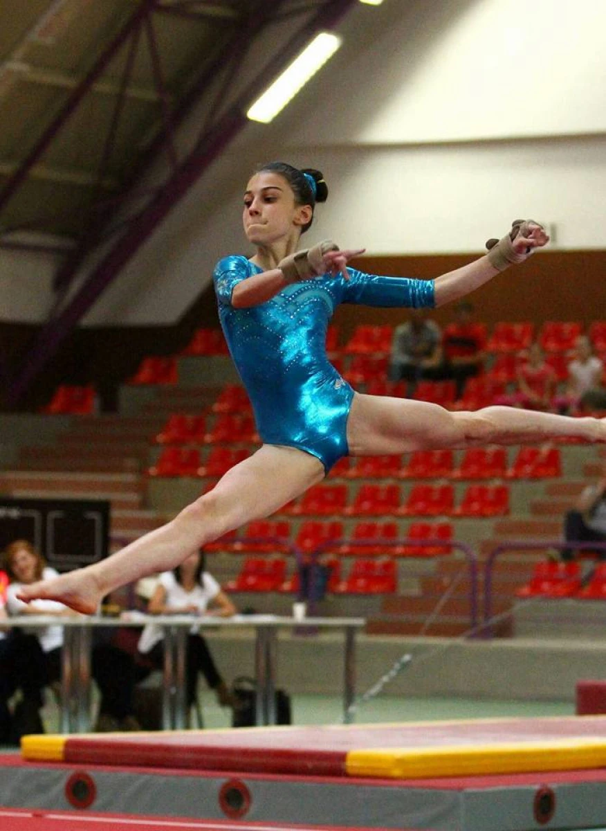 Gimnasta arădeană Iulia Berar, la startul FOTE Gyor 2017
