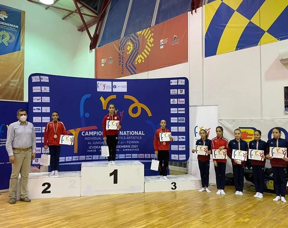Gimnasta arădeană Marcela Cercea este vicecampioană naţională la junioare II (FOTO)