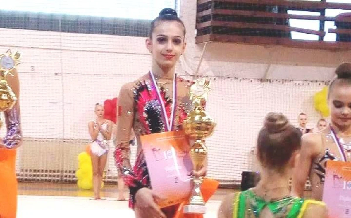 GIMNASTA SONIA ICHIM A CÂŞTIGAT CUPA RITAM, DE LA BELGRAD