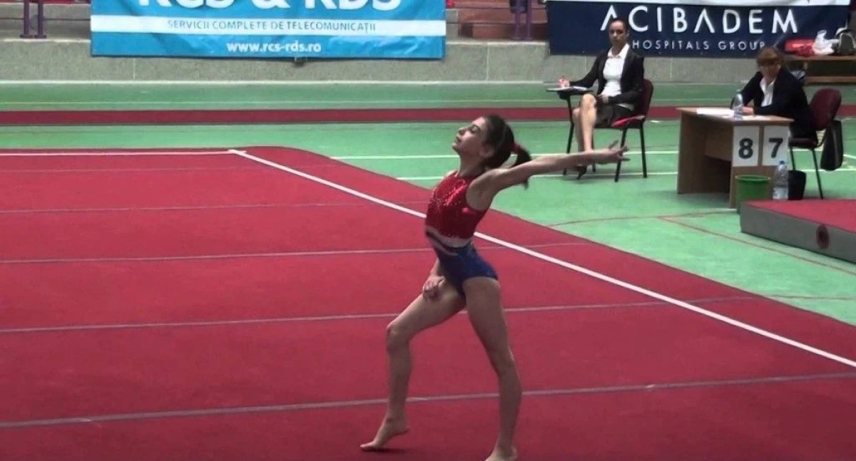 GIMNASTELE ARADENE AU CUCERIT SASE MEDALII LA NATIONALELE JUNIOARELOR