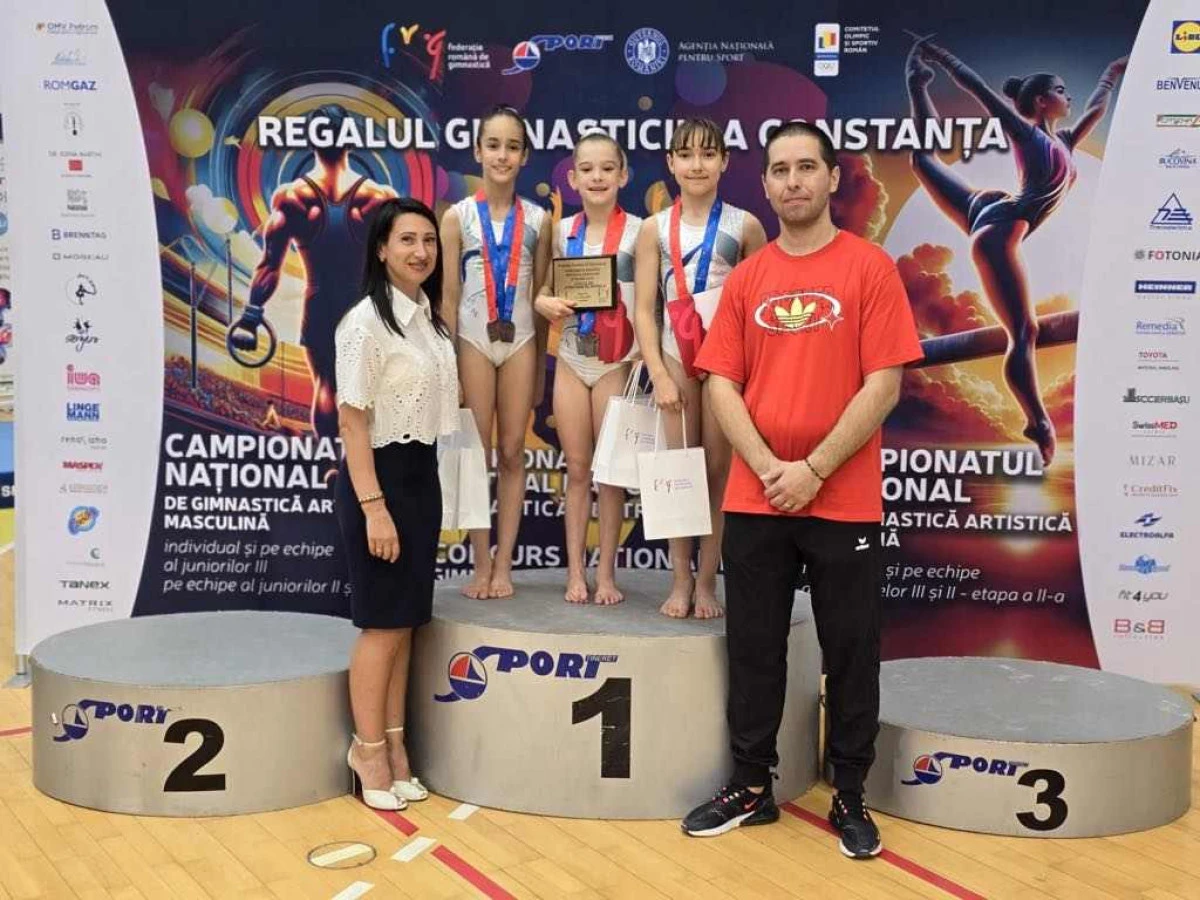 Gimnastele de la CSM Arad au urcat de cinci ori pe podiumul național al junioarelor II și III! (FOTO)