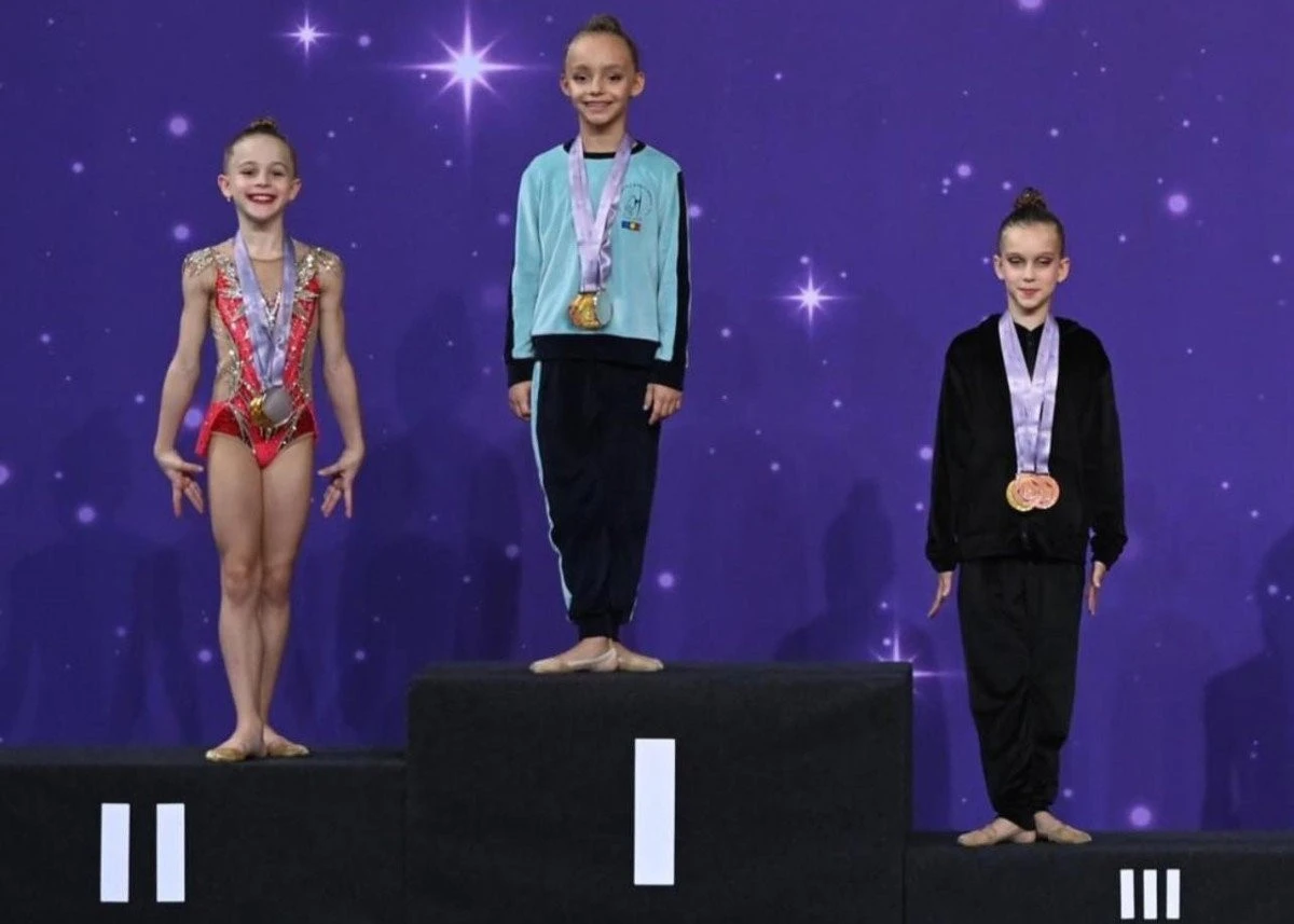 Gimnastele Elena Tătar și Mara Cercel au luat medalii naționale la junioare IV și Cupa României de ritmică (FOTO)