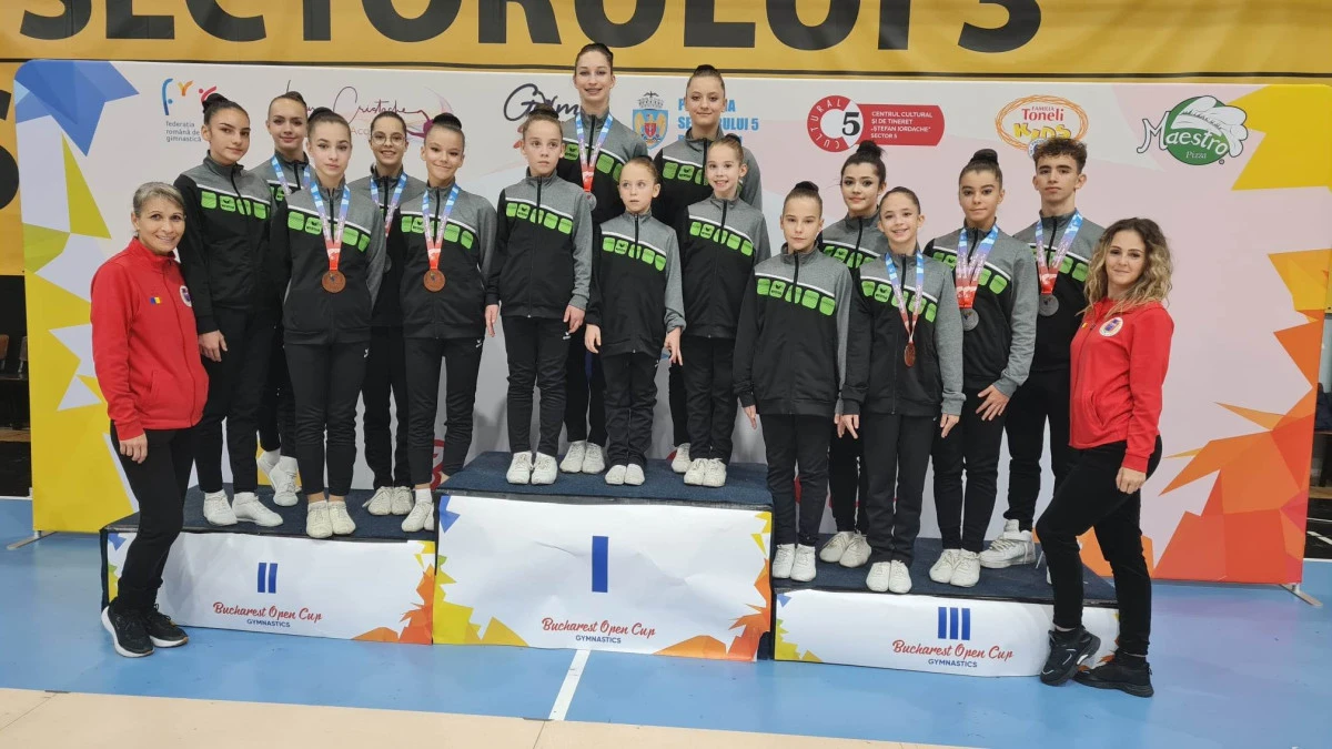 Gimnaștii arădeni s-au remarcat la ultimul concurs internațional de aerobic al anului