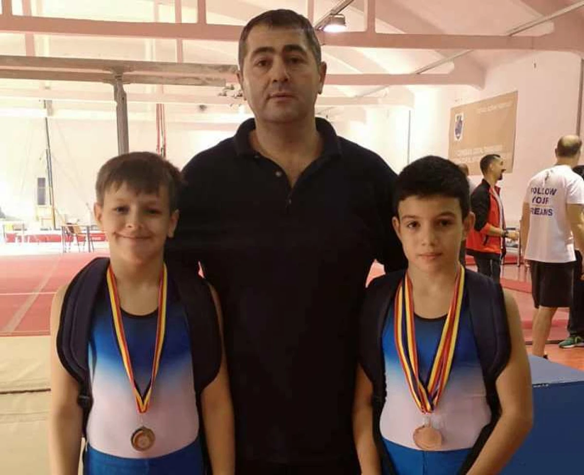 Gimnaştii de la CSŞ Gloria au urcat pe podium la un concurs internaţional