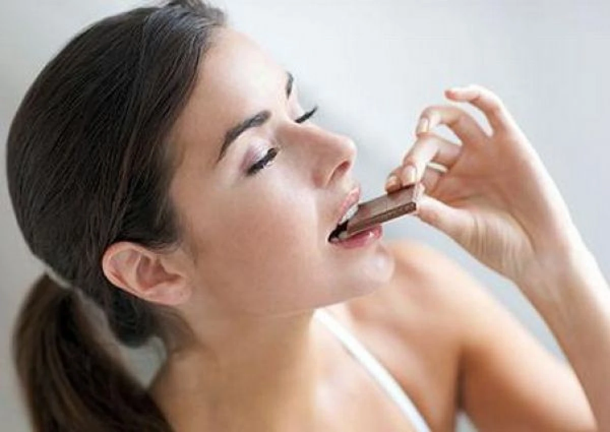 GRESELI PE CARE LE FAC PERSOANELE STRESATE SI CARE DUC LA KILOGRAME IN PLUS