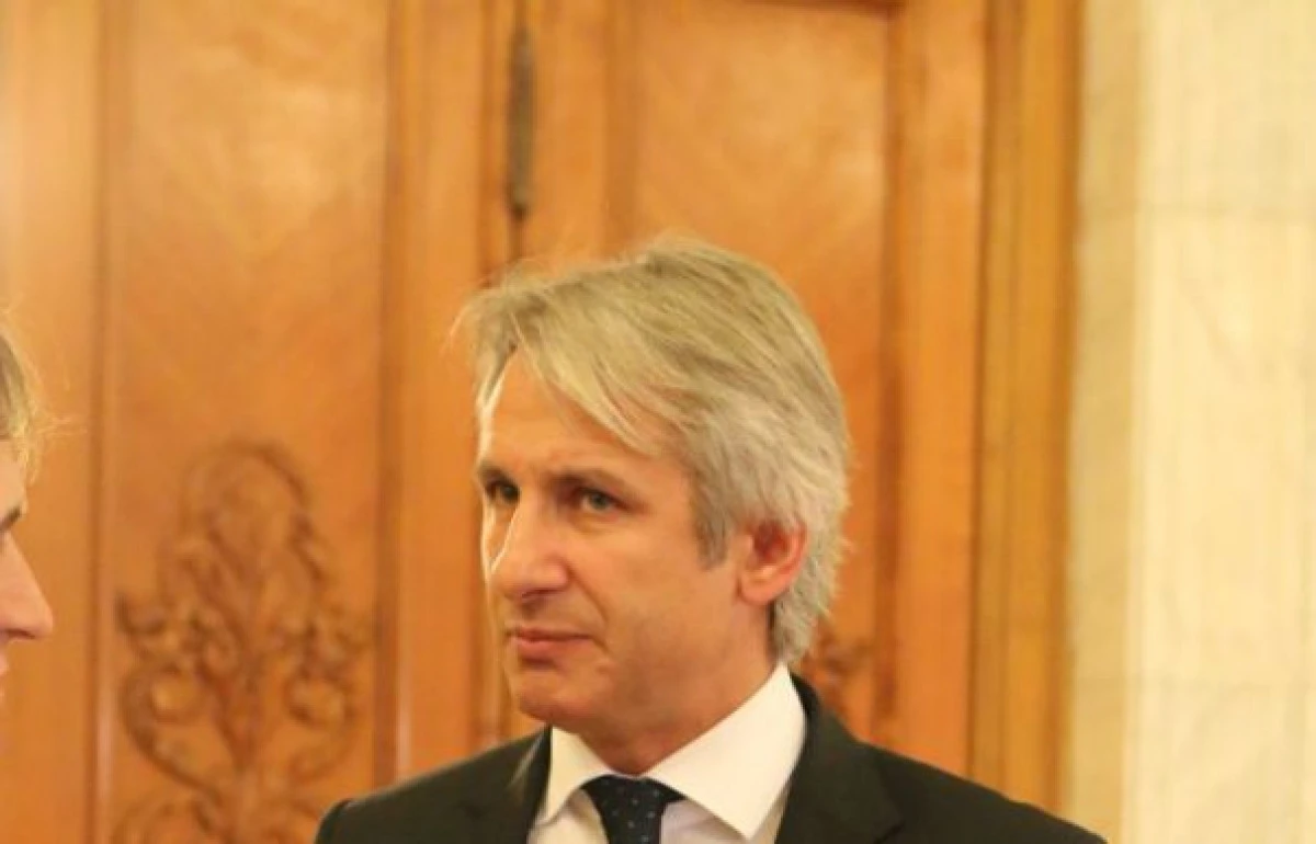 GUVERNUL A DECIS CUM VA FI IMPOZITAT BACSISUL SI CE AMENDA PRIMESC CEI CARE NU IL DECLARA