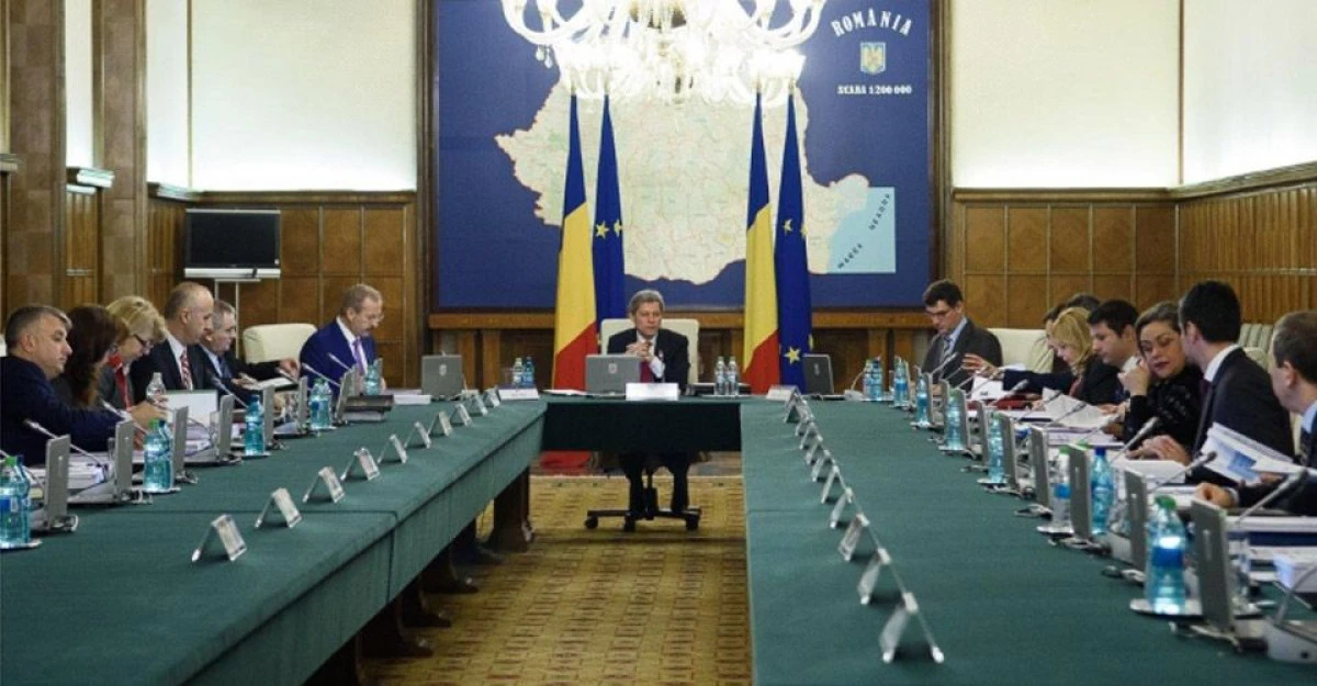 GUVERNUL ATACĂ LA CCR SALARIZAREA UNITARĂ A PERSONALULUI PLĂTIT DIN FONDURI PUBLICE