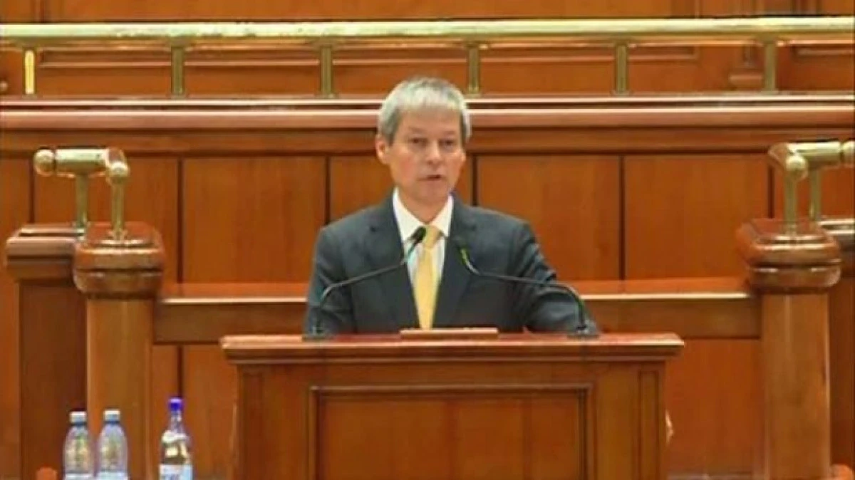GUVERNUL PROPUS DE DACIAN CIOLOS A FOST VALIDAT DE PARLAMENT