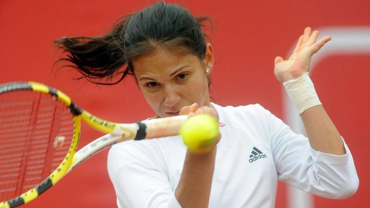 Halep a fost eliminată, dar o altă româncă e în finală la Shenzhen