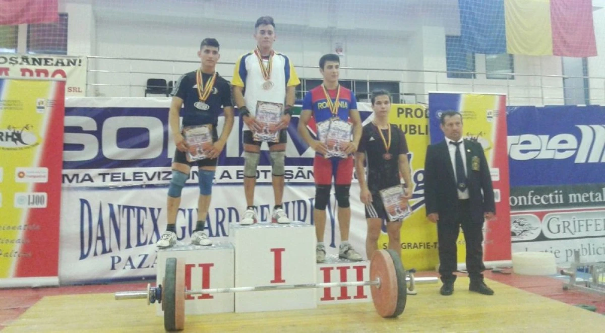 Halterofilii arădeni au urcat pe podiumul naţional