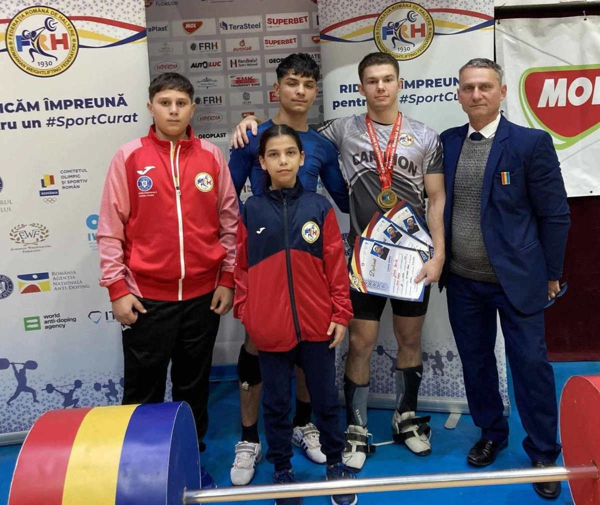 Halterofilii de la CSM Arad încheie anul tot pe podium: Daniel Jigău este triplu campion național de tineret!