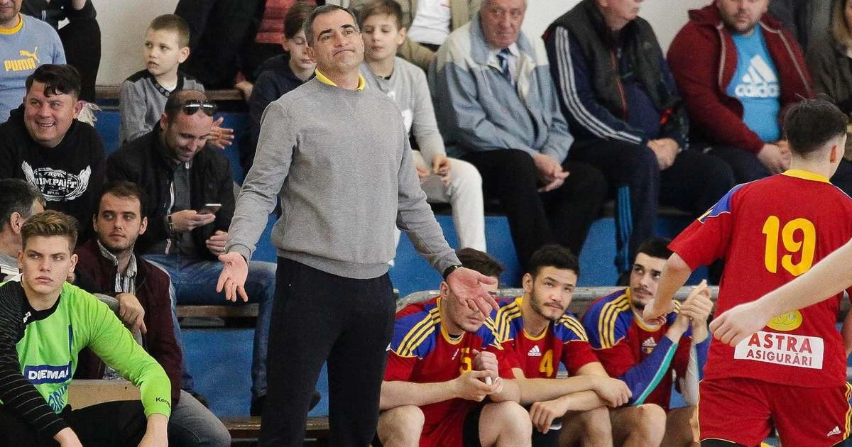 Handbalistele de la Crişul atacă promovarea cu un antrenor rodat la naţionalele de juniori