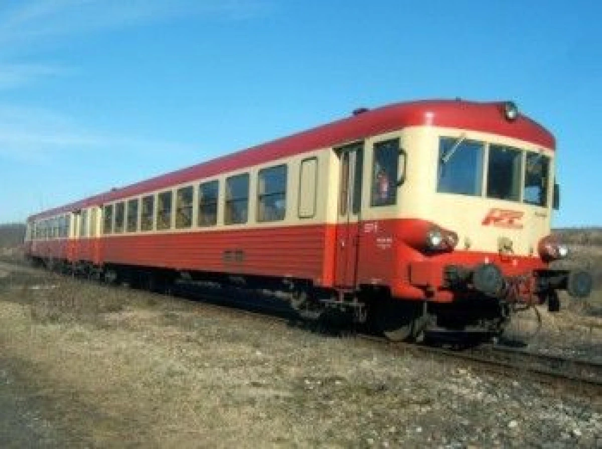HAOS IN GARILE ARADENE MAINE DIMINEATA! TRENURILE REGIOTRANS NU VOR MAI CIRCULA