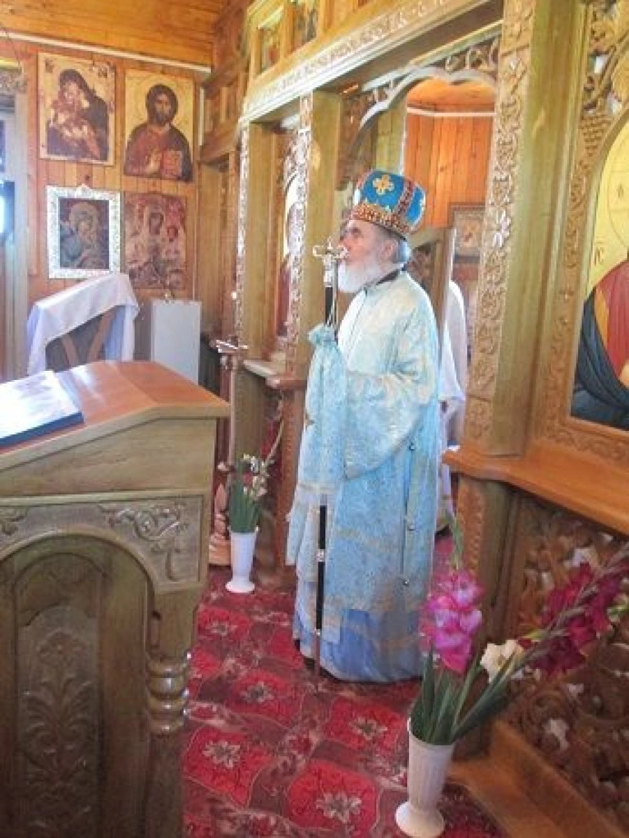HRAMUL ASEZAMANTULUI MONAHAL DIN TAMAND