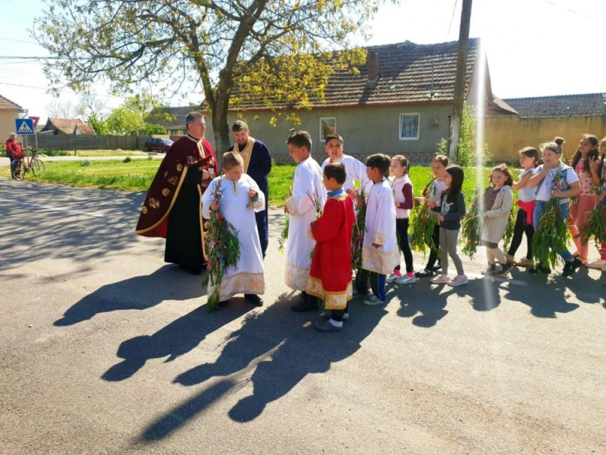 Hramul bisericii din Parohia Șagu, Protopopiatul Arad