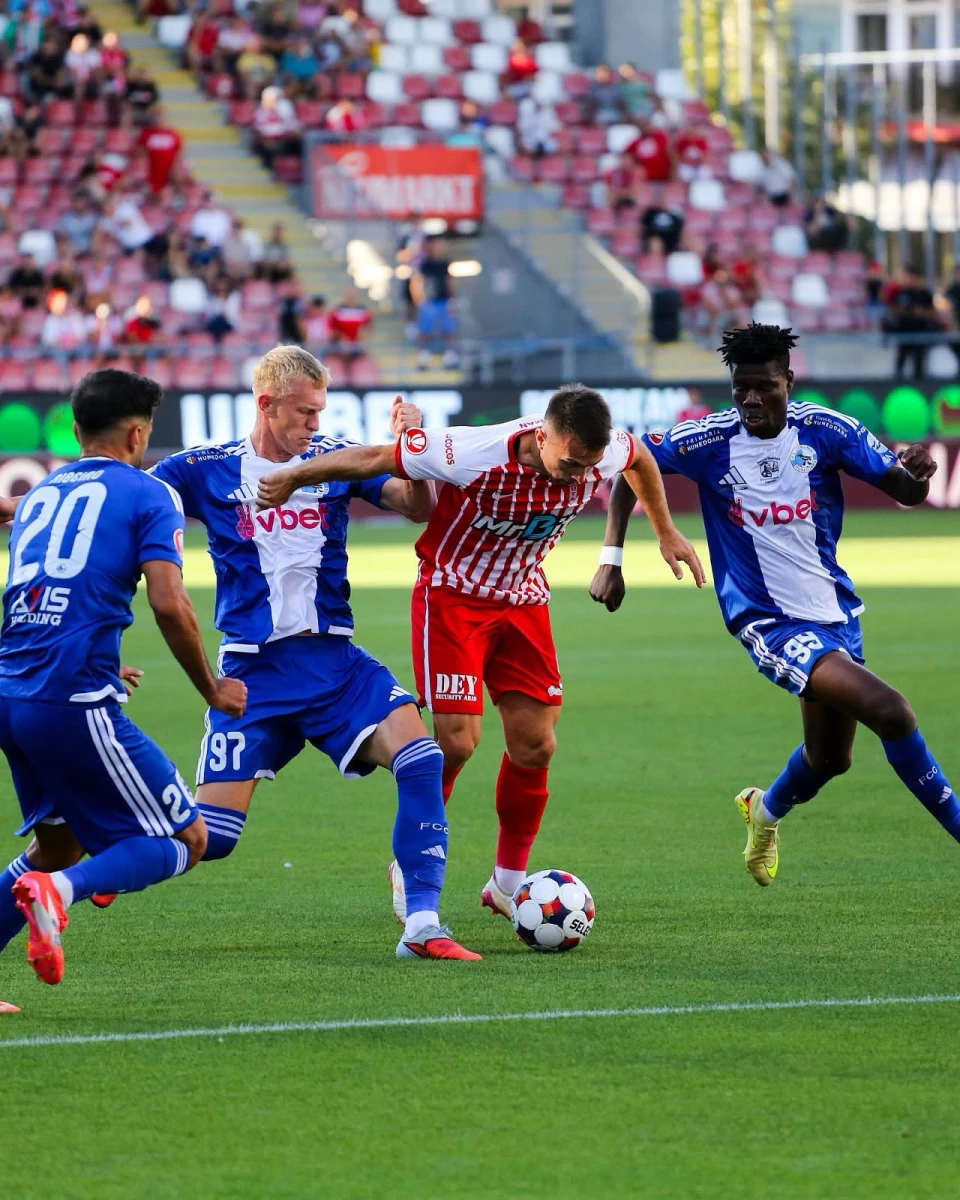 Hrezdac, printre vedetele etapei a șasea din SuperLiga! Mijlocașul Corvinului, desemnat omul meciului cu UTA