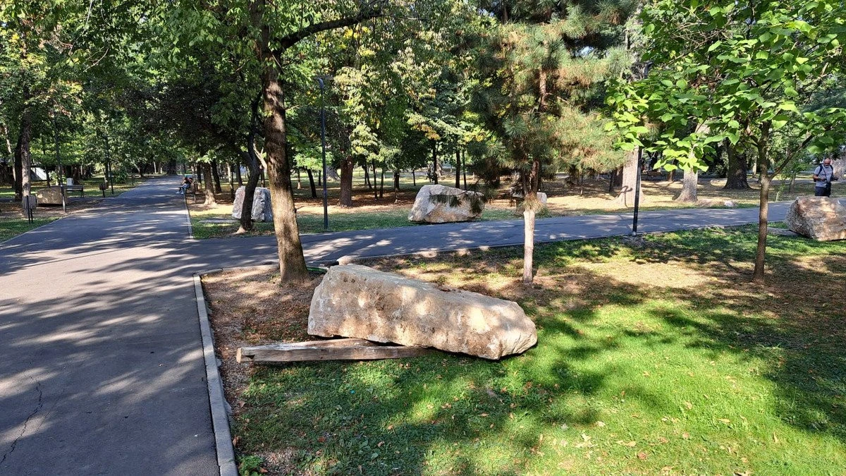 HUB cultural mARTA organizează prima ediție a Simpozionului de sculptură de la Arad