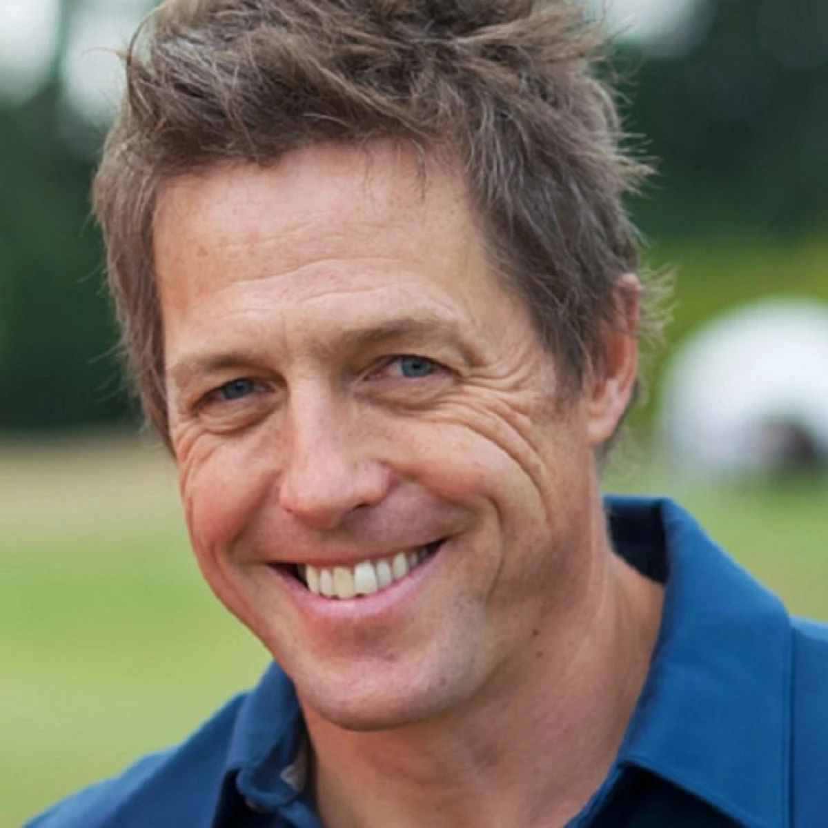 Hugh Grant, din nou tată la 57 de ani