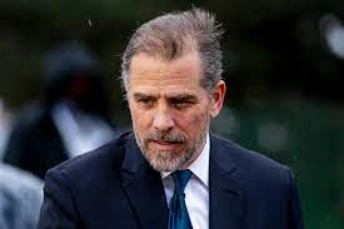 Hunter Biden, inculpat la nivel federal pentru posesie ilegală de armă de foc