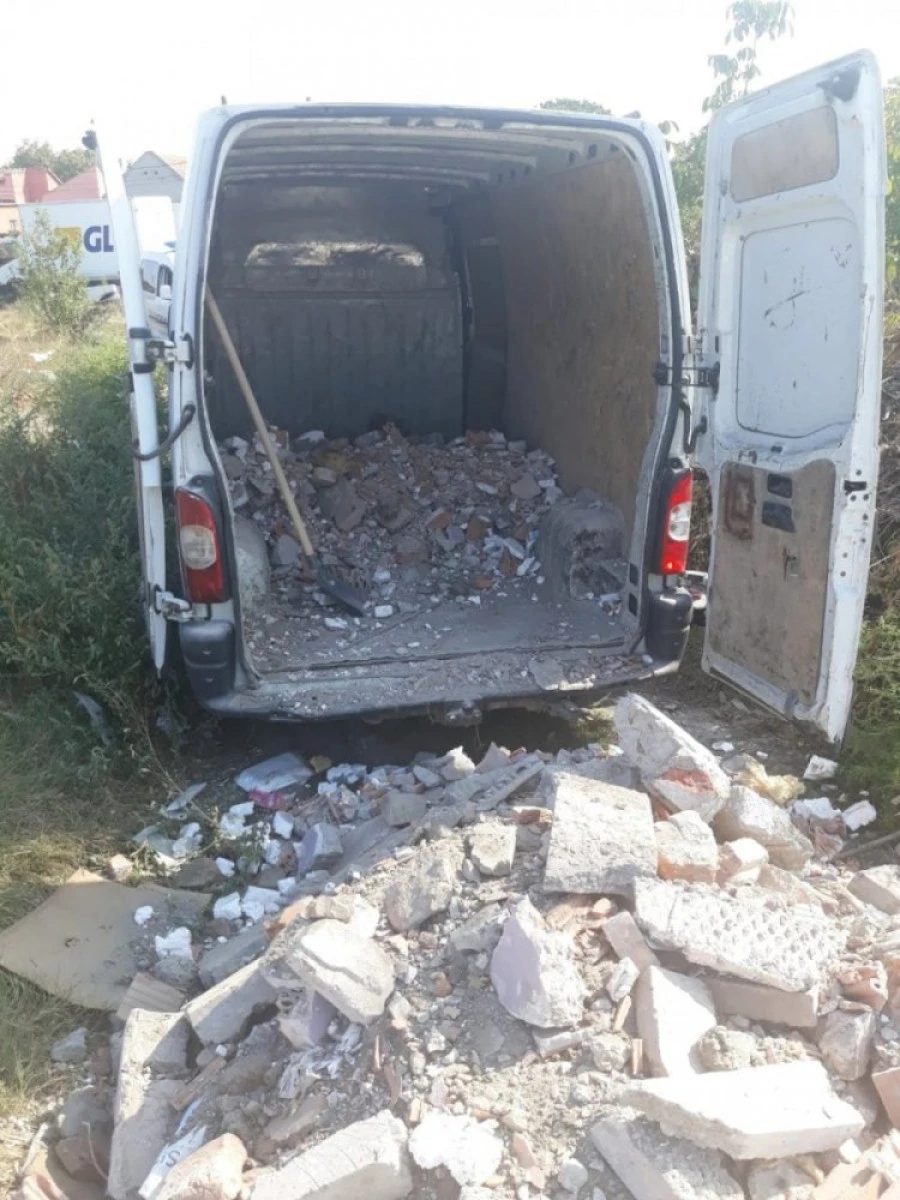Încă o amendă pentru deversarea molozului în loc nepermis