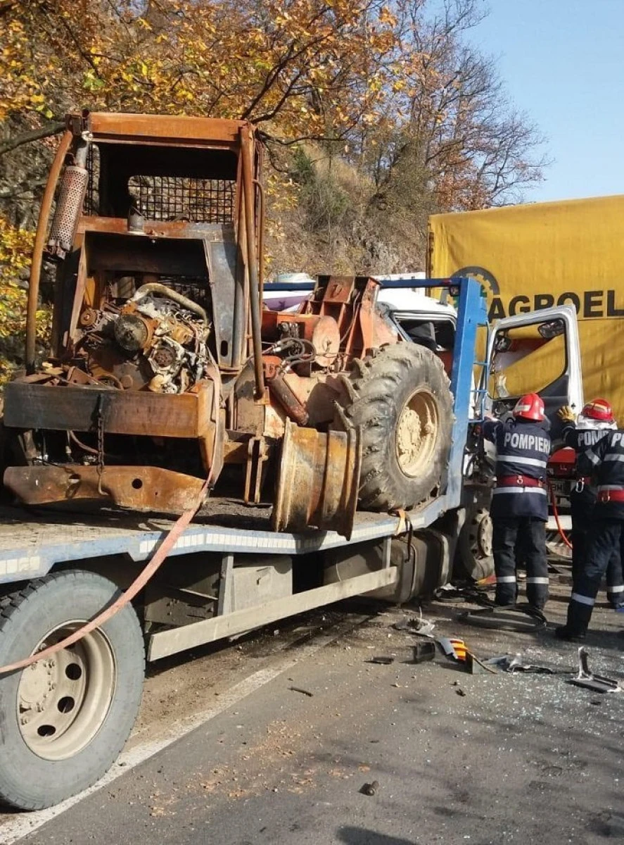Încă un accident GRAV pe DN 7! Un bărbat de 62 de ani a decedat