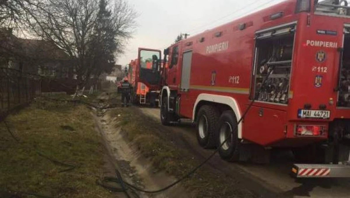 Incendiu la o biserică veche de 400 de ani