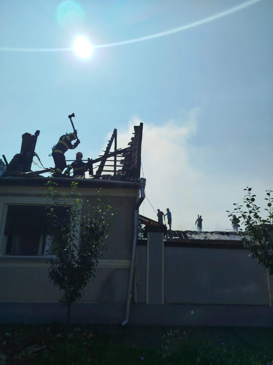 Incendiu la o casă din localitatea Iermata
