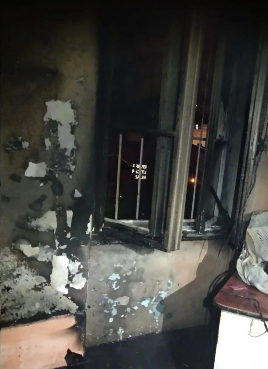 Incendiu la o casă părăsită din municipiul Arad