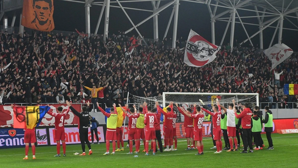 Încep barajele pentru SuperLiga: Botoșani - Mioveni se joacă vineri, iar Dinamo - Csikszereda luni!