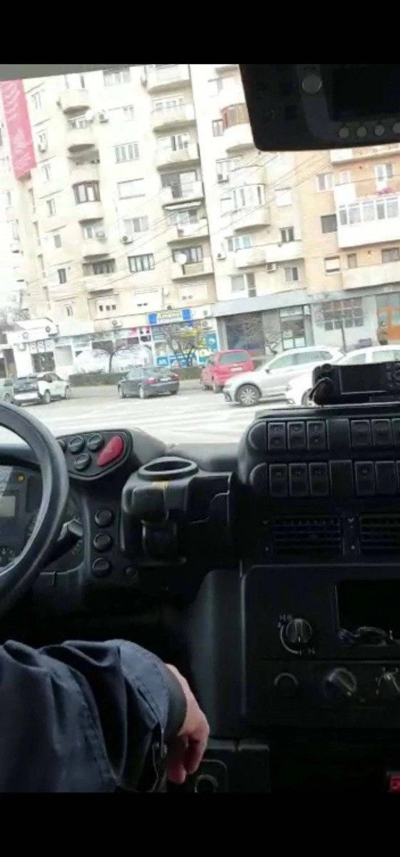 Început de foc pentru pompierii arădeni, în prima zi de ger: două incendii