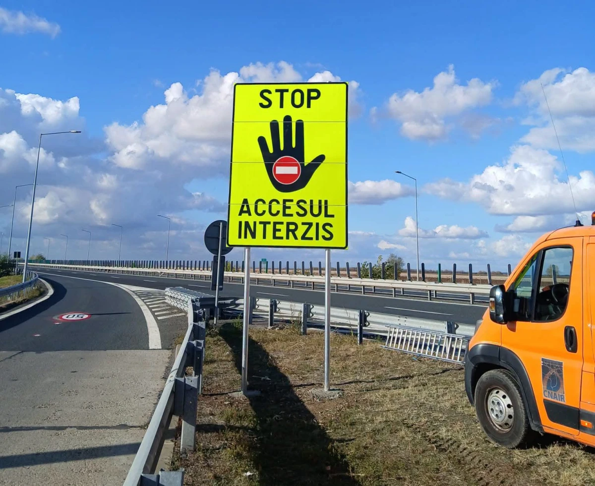 Indicatoare noi pe A1 și A11. Șoferii sunt avertizați să nu intre pe contrasens