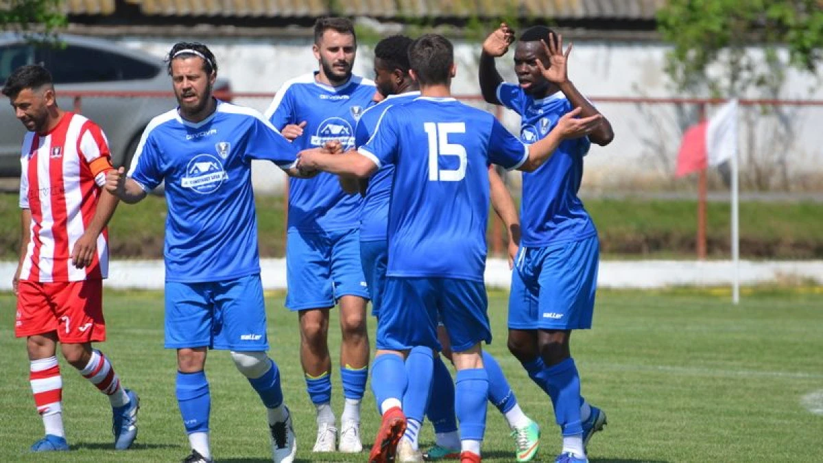 Ineu - Lipova, un nou duel arădean în Liga a III-a. Pecica are repetiție cu timișeni înainte de Petrolul