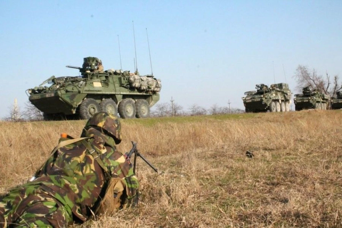 INFANTERISTII AMERICANI AU PARTICIPAT LA UN EXERCITIU MILITAR LA TAUT