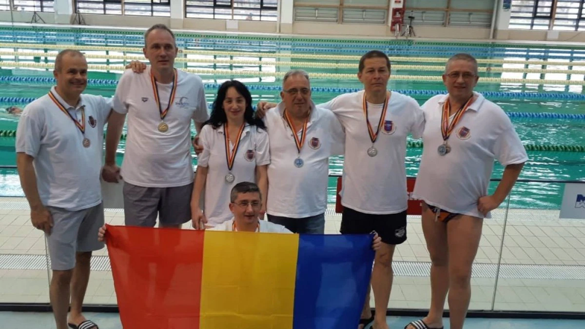 Înotătorii masters ai CSM-ului, medaliaţi la Braşov