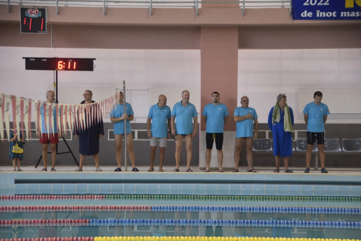 Înotătorii masters arădeni au făcut valuri la un nou concurs internațional