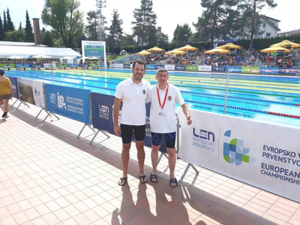 Înotătorii masters arădeni s-au remarcat la Europene