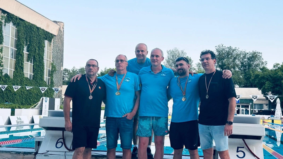 Înotătorii masters de la CSM Arad au obținut o salbă de medalii la Naționale
