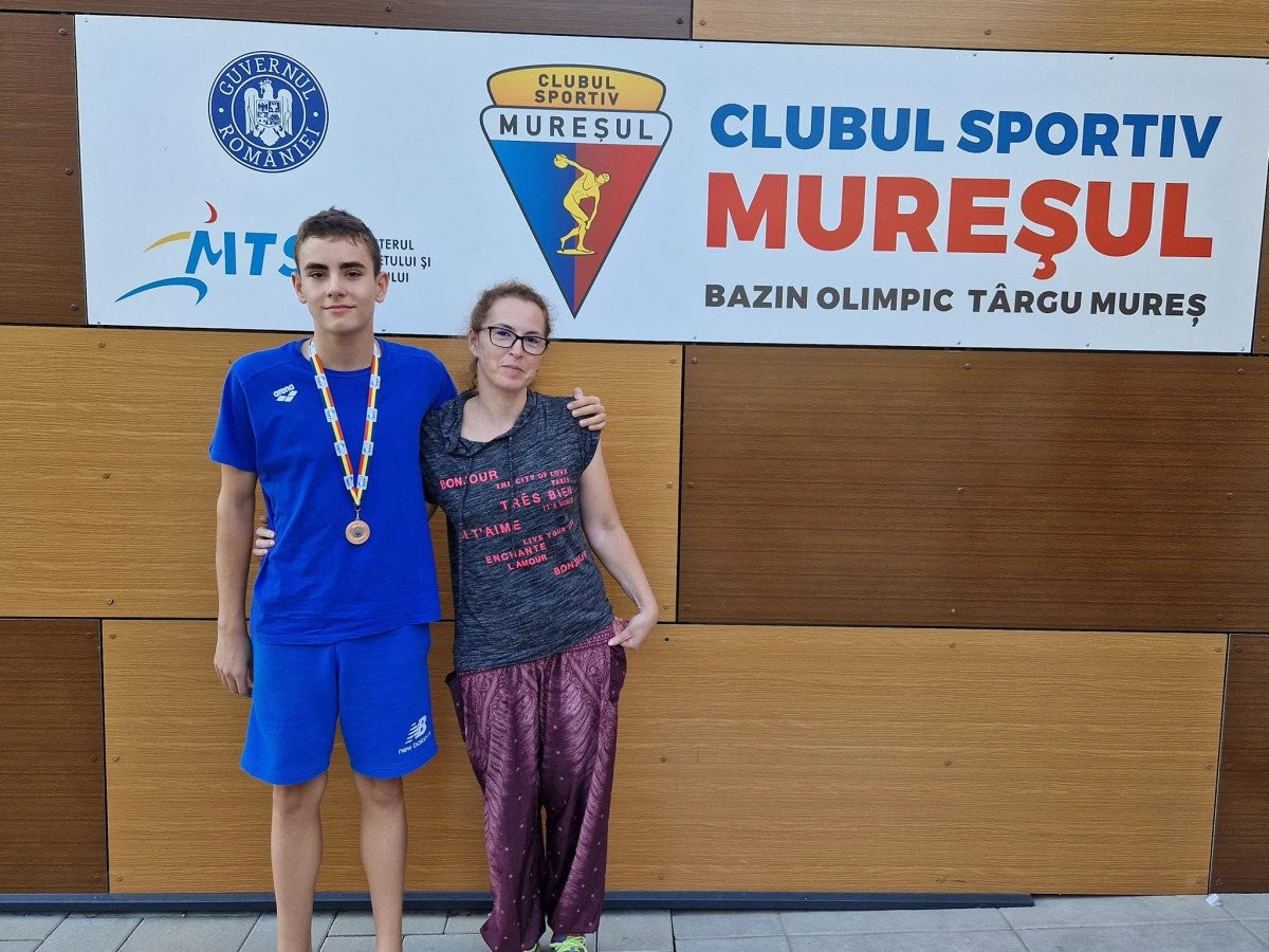 Înotătorul Luca Ciorgan, de la CSM Arad, este medaliat cu bronz național la cadeți
