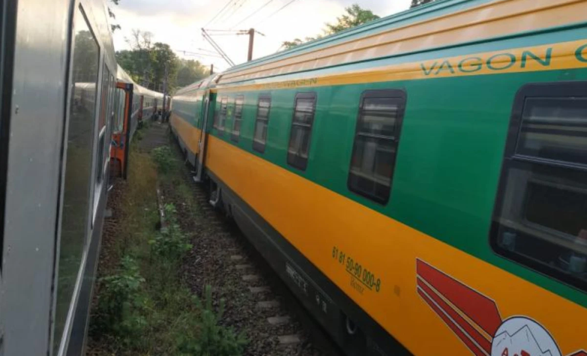 Întârziere de peste 360 de minute pentru un tren plecat din Arad la București