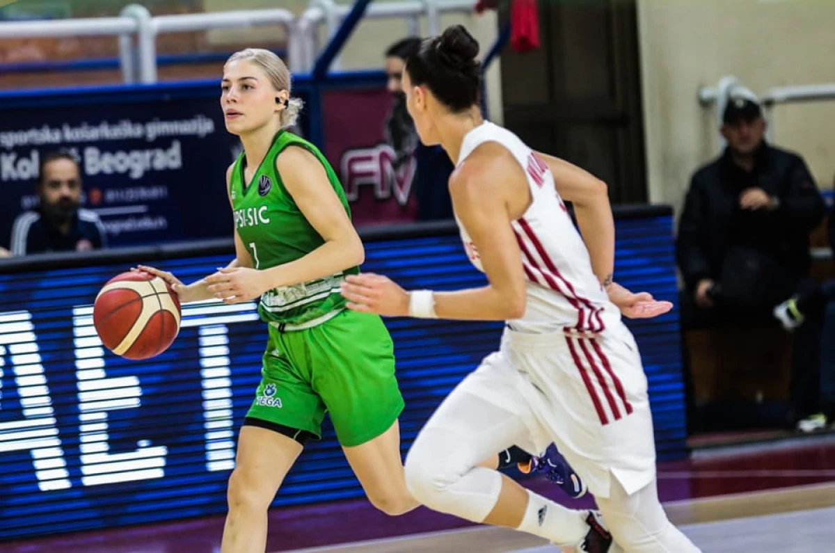 Învinsă clar de Olympiakos, campioana Sepsi SIC s-ar putea alătura Aradului în EuroCup