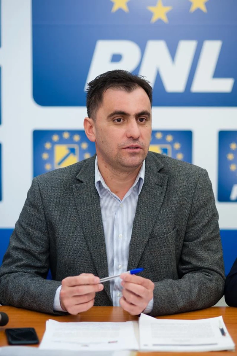 Ioan Cristina: ”Cei care plătesc la timp sunt trataţi ca fraierii iar cei cu datorii sunt trataţi ca șmecherii”