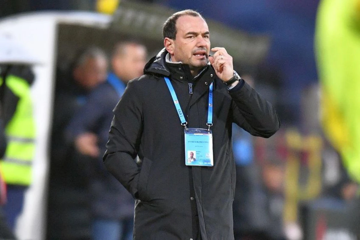 Ionuţ Badea, dezamăgit de arbitrajul cu Chindia: "O alterare, nu a fost penalty!"